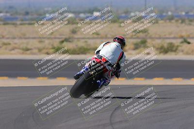 media/Oct-08-2022-SoCal Trackdays (Sat) [[1fc3beec89]]/Turn 11 Backside (1145am)/